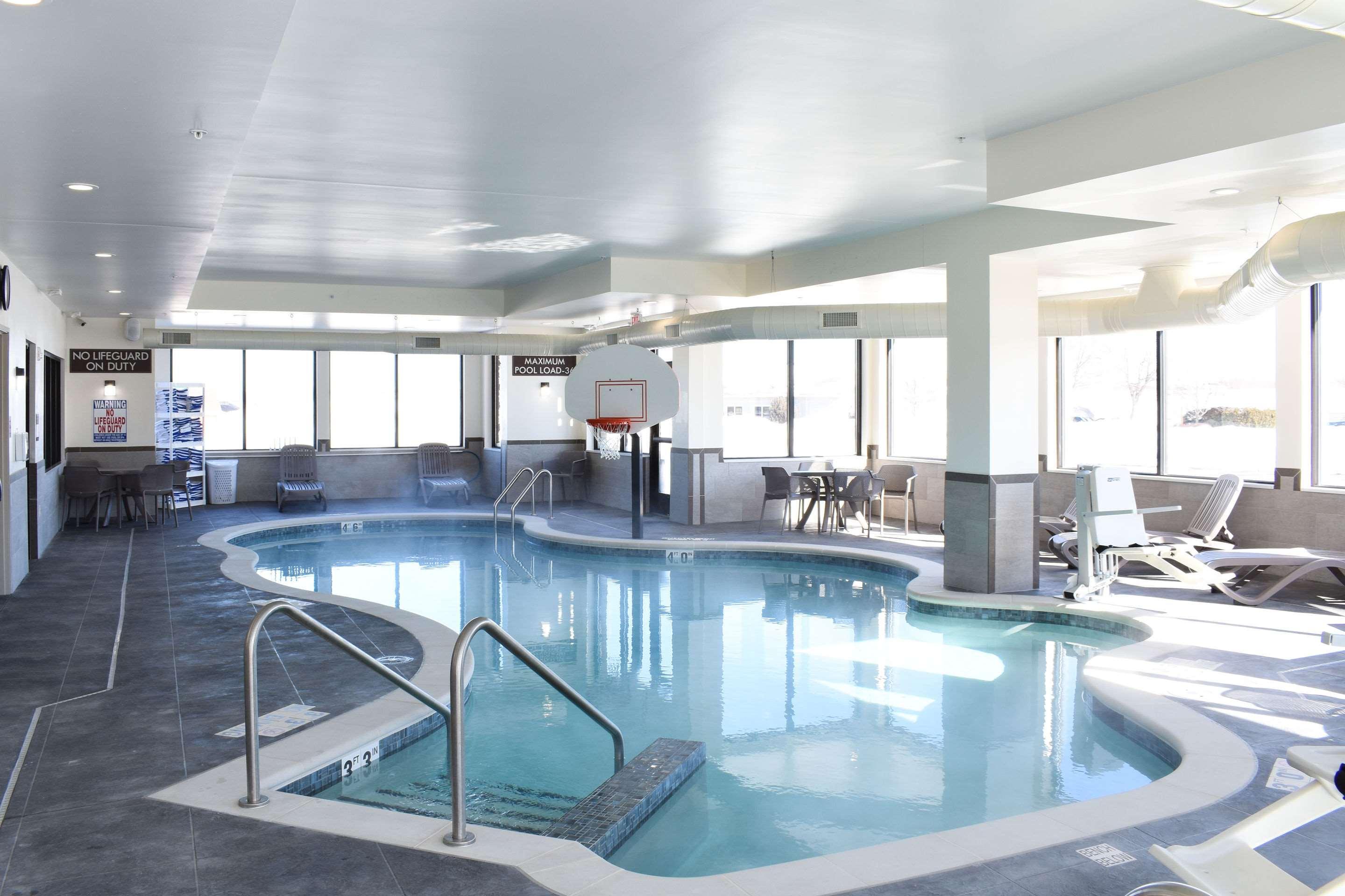 Sleep Inn & Suites Oregon - Madison Екстер'єр фото